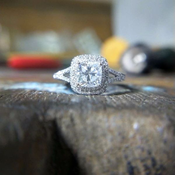 

1.5ctw 6x6mm cushion cut moissanite ring 14k solid white gold,moissanite accent side stone engagement ring,fantacy wedding band, Golden;silver