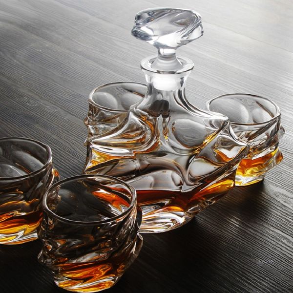 

lead crystal glass wine bottle a bottle of wine sealed bottles artificial crystal material 6 cup set
