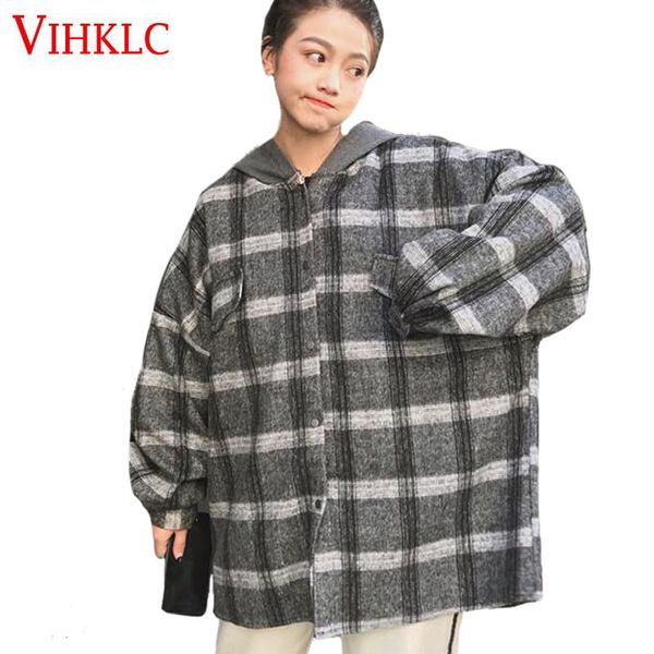 

plaid trench coat female spring 2018 new korean version loose hooded long sleeved woolen bat sleeve windbreaker women tide z54, Tan;black