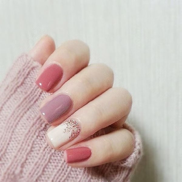 

24pcs/set taro round powder purple bean powder with flash design false nails simple short size lady full nail tips art tool, Red;gold
