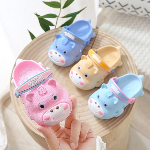 

toddler sandals for boys girls slipper summer soft-sole anti-slip 0-1-3-year 2 small kids closed-toe porous home baby shoes, Black;red