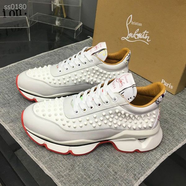

new 2020 black sneakers bottom is red shoe low cut suede spike shoes for men and women luxurys shoes party wedding comfortable sneakers