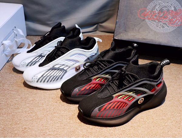 

2020 new style luxury fashion designer shoes men's casual jogging sports basketball shoes triple platform men's shoes luminous upp, Black