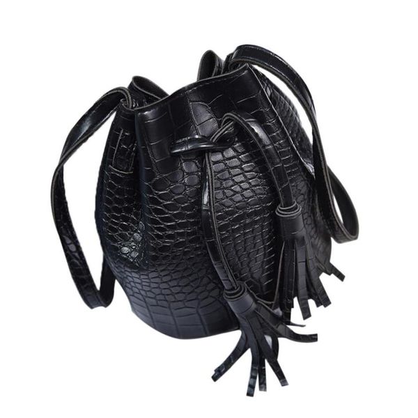 

2019 ladies crossbody messenger bags fashion women leather handbag tassels bucket bag leather totes#t2