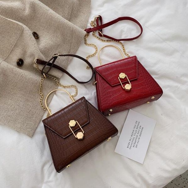 

european and american handbags new retro hong kong style small square bag summer shoulder bag messenger chain