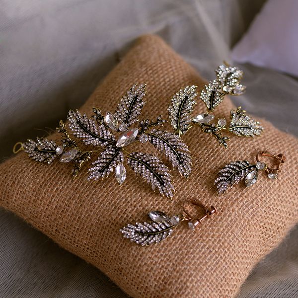

baroque leaves crystal brides headbands set with earring bridal tiara headpieces evening headdress, Golden;white