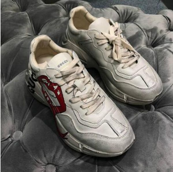 

ale 2019 rhyton vintage trainer with red mouth print women luxurious vintage trainer men designer shoes oversize sneakers 35-45