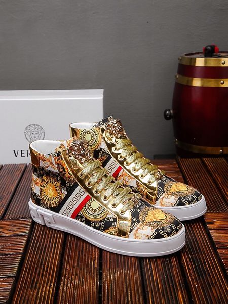 

2020j limited пользовательский кожаного вышитые high-top удобные повседневные мужские короткие сапоги, лидирующий модные wild шнуровка кросс, Black