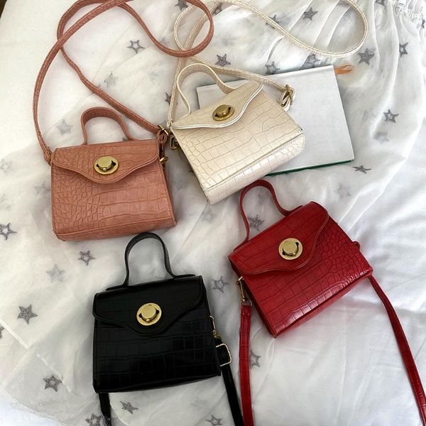 

retro alligator pattern women shoulder crossbody bag pu messenger flap shoulder bag fashion messenger purse