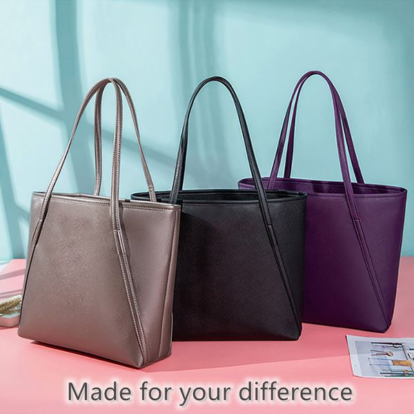 

2020 latest designer shoulder bag fashion small letter bag simple casual handbag pu leather material