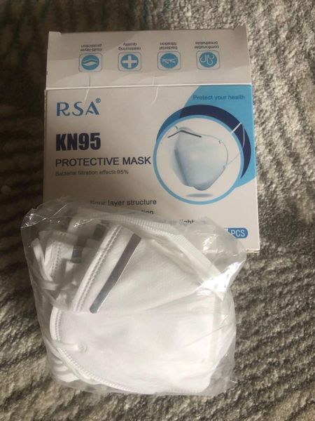 

The kn95 mask is packed separately in 50 pieces.high cotton, comfortable, with large quantity and excellent quality Prevention of particulat