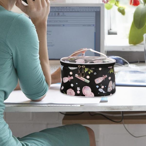 

new fashion cosmetic bag wear-resistant travel portable cosmetic handbag women makeup pu leather pouch zipper organizer