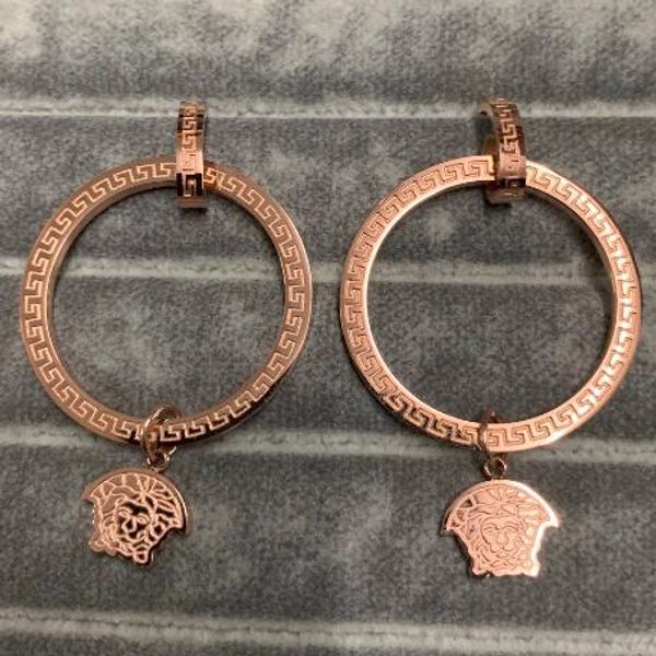 

New arrival brand fa hion c earring orignal de ign black gold ro e earring wholeale price for wedding gift