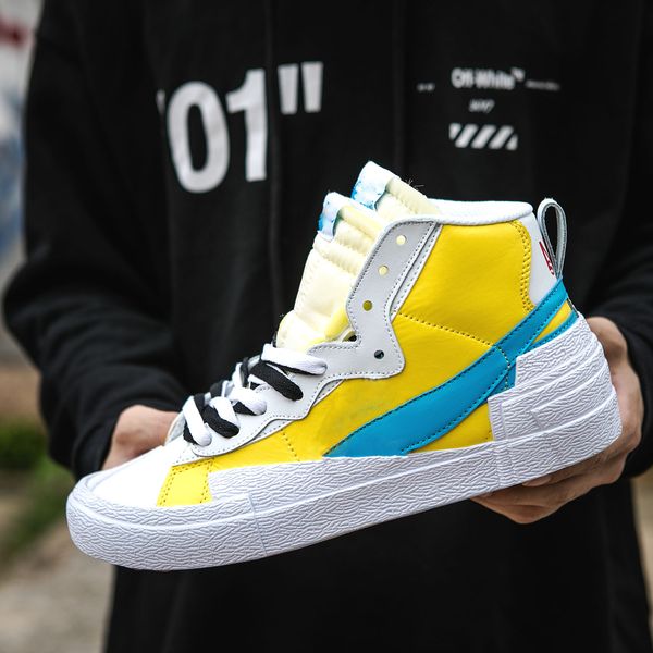 

2019 new sacai x combine dunk blazer mid running shoes mens trainers toki slip txt sports skate avant-garde trailblazers designer sneakers, White;red