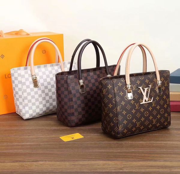 

2020 selling high-quality international luxury designer custom fashion handbags high-end classic messenger bag 64623