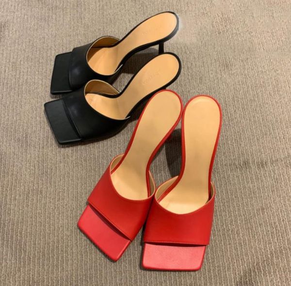 

with box blue red stretch sandal genuine leather mules with a squared sole origin package size 35 to 41, Black