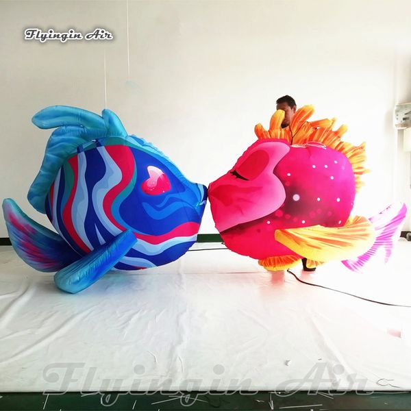 Подвесное Освещение Надувной пары рыбы 1.5m Красивая Красочной Led мультфильм поцелуя рыбы для ночной партии и музыка фестиваль украшения