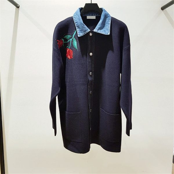 

2019 autumn and winter new rose embroidery denim collar long sleeve loose knit jacket, Black