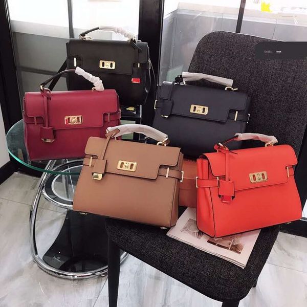 

новый кожаный флип вращающийся одно плечо aslant портативный контрактный и модный джокер сумка кошельки дизайнеры для женщин сумочка