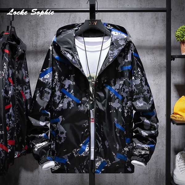 

1pcs men plus size zipper jackets coats 2019 autumn breathable fabrics camouflage prints hooded coats men student jacket, Black;brown