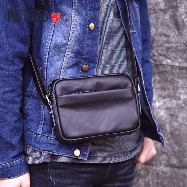 

aetoo genuine cow leather messenger bag men handbag chest crossbody shoulder bag business small horizontal male bolsas black