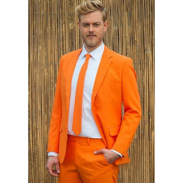 

пользовательские groom tuxedos нотч мужские костюмы мужской бизнес повседневный blazer тонкий fit solid костюмы цвета обручальные (куртка, White;black