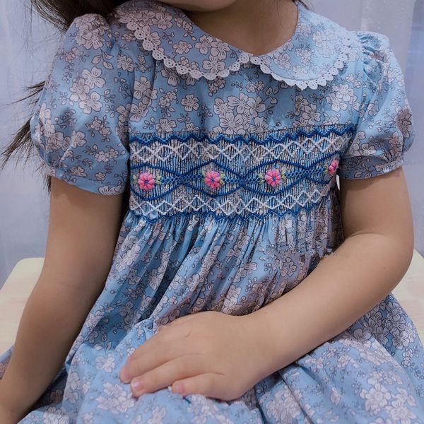 

charlotte princess dresses children's new embroidery bow middle-and-long kids dresses for girls, Red;yellow