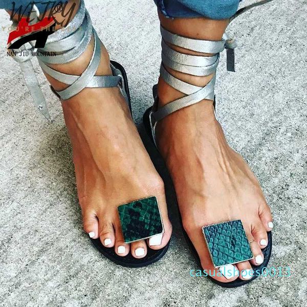 

2020 new women's sandals flat bottom toe love ankle strap fashion women's shoes black lightweight sole zapatos de mujer c13