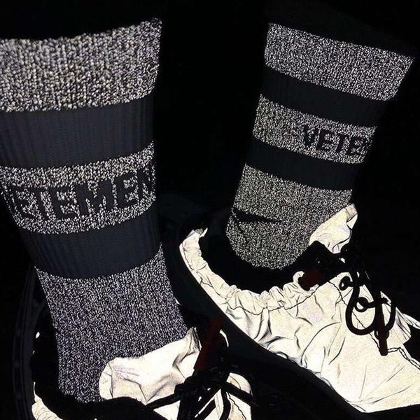

kanye vetements reflective sock street fashion sports comfortable beautiful socking spring autumn winter breathable mid tube socks hfymwz026, Black