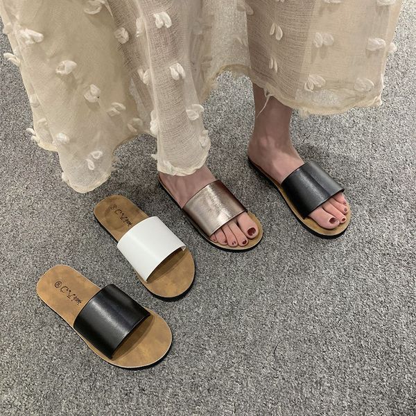 

2020 summer new korean version of the white open toe flat yi zi tuo simple anti-slip ms. outdoor beach sandals and slippers, Black