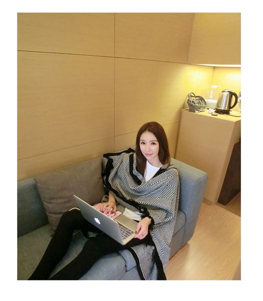 

2019 new winter korean female knit hooded cloak fringed shawl scarves large wild thick coat, Blue;gray