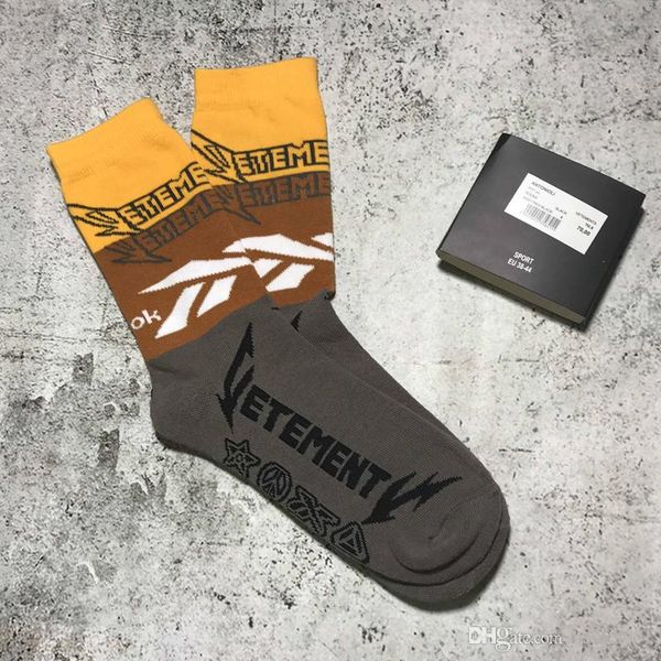 

vetements men women towel sock movement cotton embroidery socks sporty sock new fashion street skateboard men women sock hflswz023, Black
