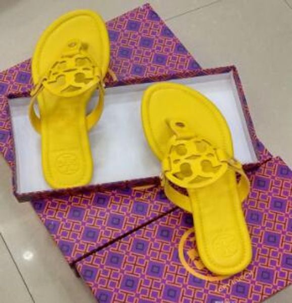 

2010 autumn new han edition diamond single 009 women flat shoes leisure big yards pointed flat shoes, Black