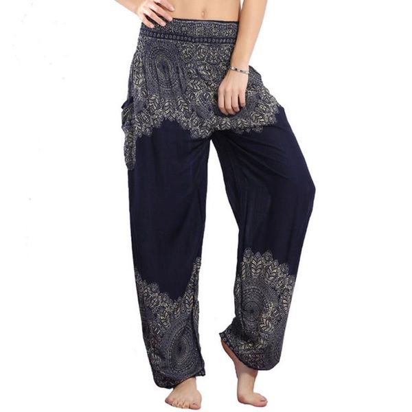 

женкие бѬки поведневне иѬокие бѬки павлин пеанй мековай онаѬ бѬк, White;red