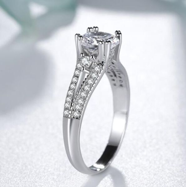 

elegant white cz diamond stone wedding ring 925 sterling silver plated fashion gift ring for women girls, Slivery;golden