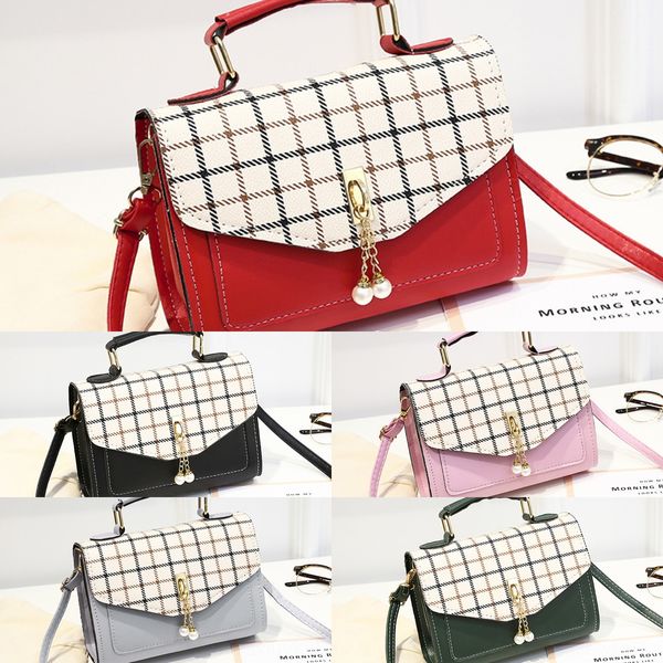 

women's beads small 2019 xia xiao square beads casual simple small cross bag women's bag, White