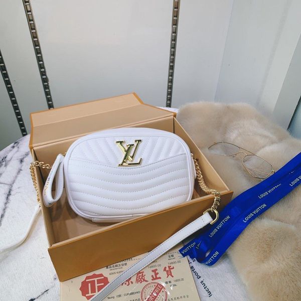 

new women's bag solid lock small square bag single shoulder messenger bag chain small bagsas