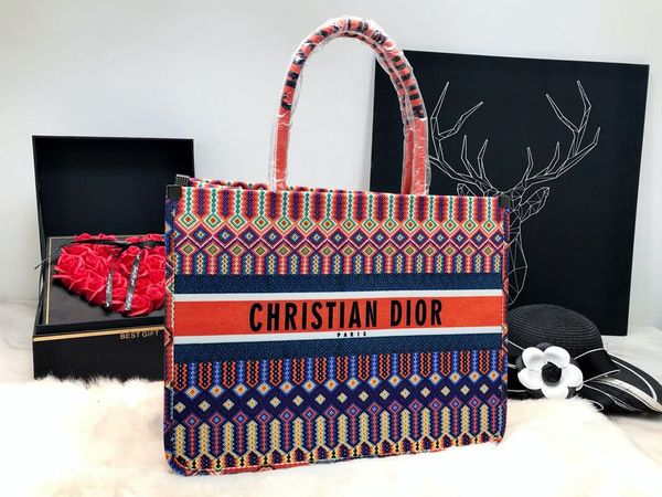 

Shopping bag Luggage Bag Fashion Large Capacity Causal Shoulder Bags for Women Fall Leather Fringe Purse Handbags Retro Tassel Shopper Tote