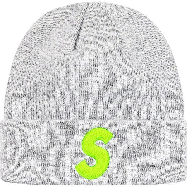 s logo beanie