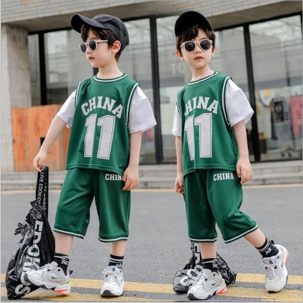 

2020 new boy's suit short sleeve summer wear middle and big children's handsome boy's sports two piece fashionable children&#, White