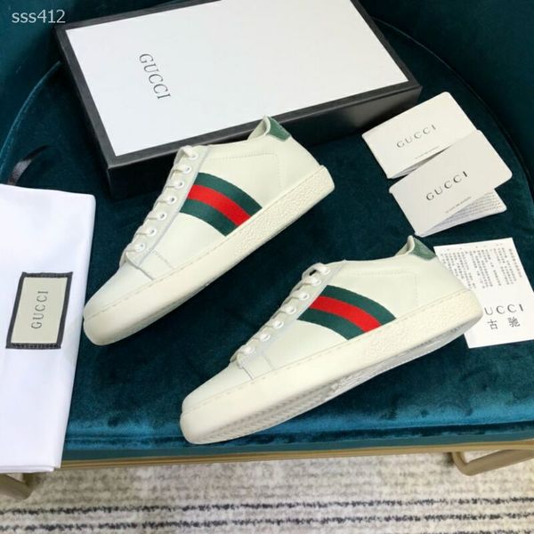 

2020 latest women's fashion classic low-running shoes white black outdoor trainers sneakers skateboarding ones size 35-42