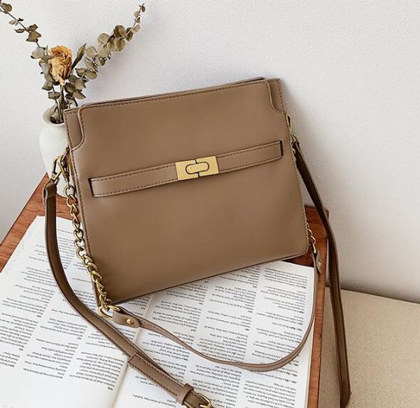 

designer women handbag luxury lady large capacity retro chain crossbody bags fashion two shoulder strap cow4