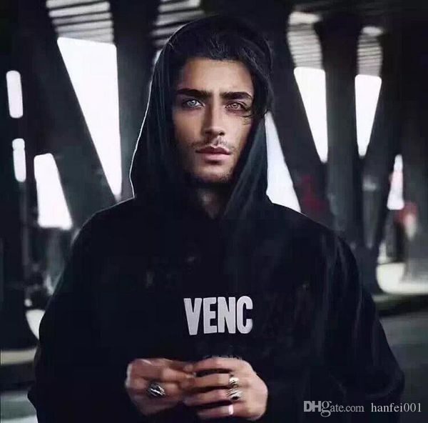 

17fw famous brand hoodies holes men women red black couple coats fashion hip hop good quality hflswy007