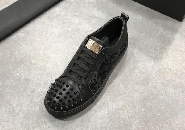 

genuine leather mens casual rivets sneakers lace up metal buckles embroider low flats shoe 38-44, Black