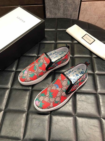 

2020 new qo luxury design men's casual shoes leather casual sneakers 3d pattern fashionable tide shoes