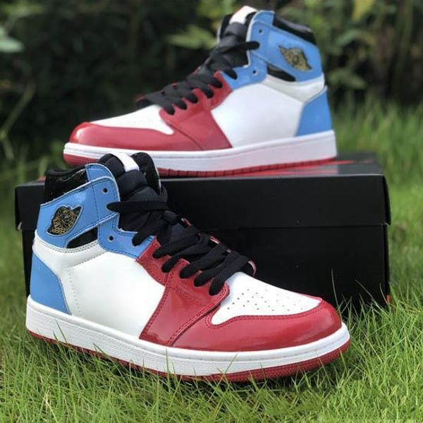 

new 1 high og fearless mens basketball shoes white university blue varsity red 1s designer sport sneakers baskets des chaussures size 7-11