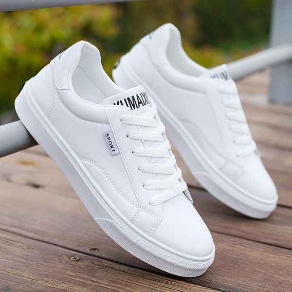 

men classic white sneakers 2020 super fashion casual men high-canvas shoes simple atmospheric platform walking shoe, Black