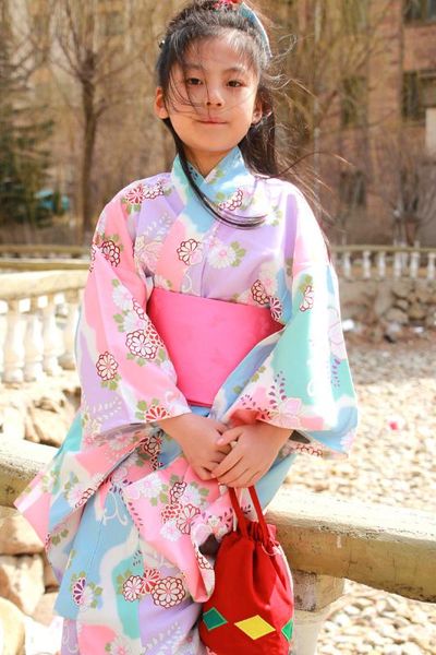 

2020 winter children girls japanese traditional costumes kimono dress with obi bathing robe yukata for kids girls dance wear, Blue;red