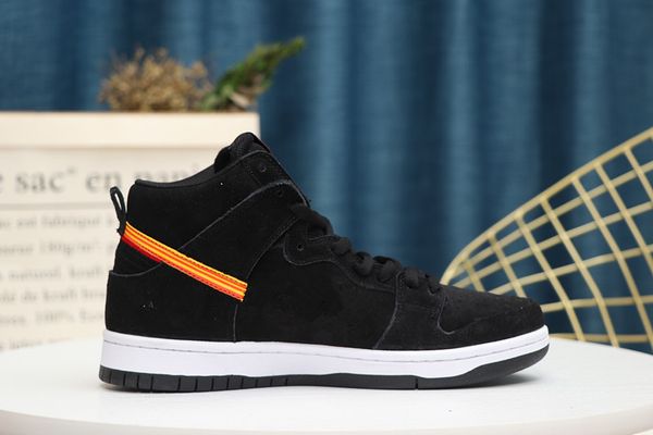 

2020 dunk sb military wind high running shoes for men women black orange fashion dunks designer sports shoes sneakers size 36-45