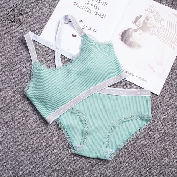 

maidy female active bras seamless lingerie set women sports bra sets plus size wire lace bralette brassiere underwear, Red;black